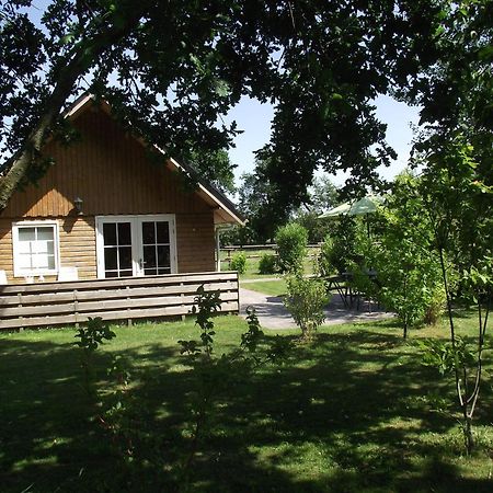 Vakantiehuisjes Landgoed Sonneborghe Kollumerzwaag 외부 사진