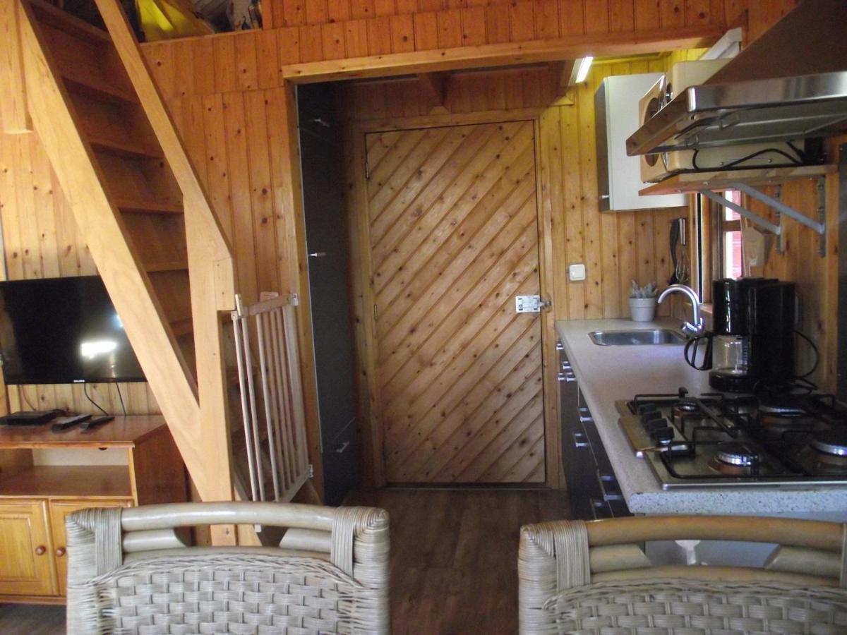 Vakantiehuisjes Landgoed Sonneborghe Kollumerzwaag 외부 사진