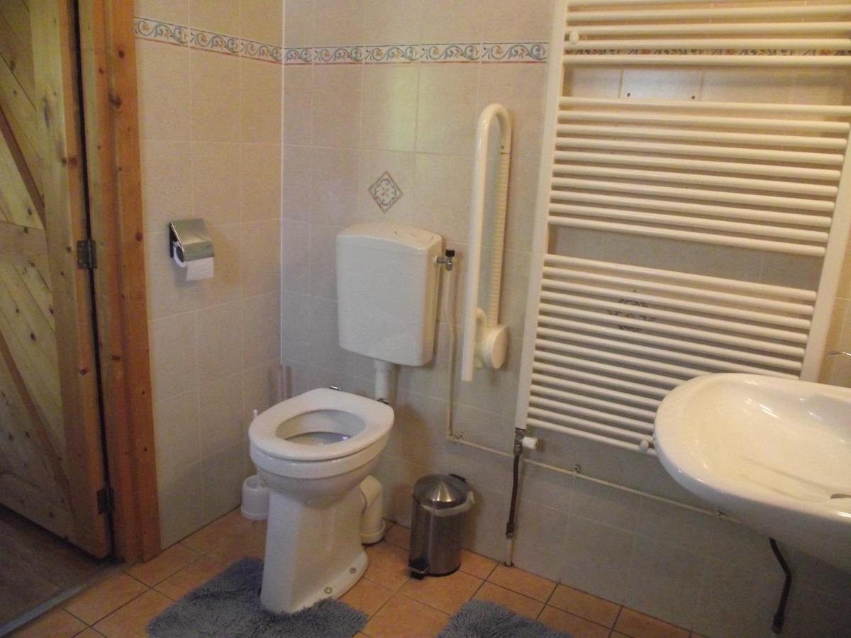 Vakantiehuisjes Landgoed Sonneborghe Kollumerzwaag 외부 사진