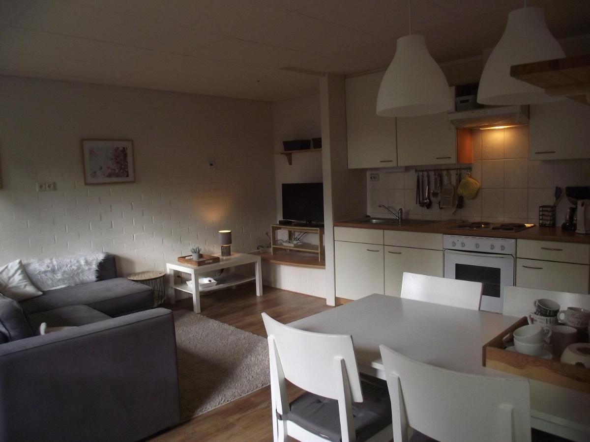 Vakantiehuisjes Landgoed Sonneborghe Kollumerzwaag 외부 사진